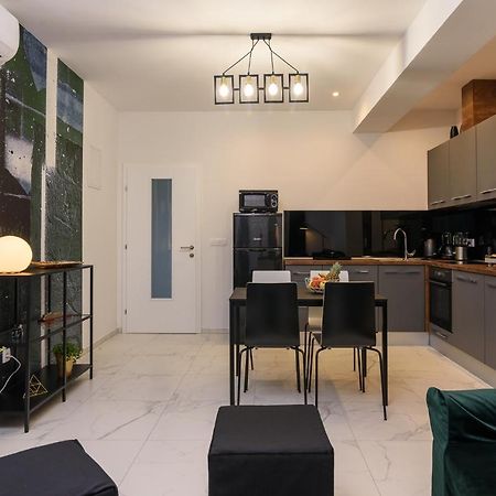 Batinic Apartments Kastela Luaran gambar